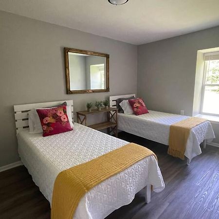 The Deannie Apt #6 - Simple And Homey 2Bd W/ Wifi Hamilton Zewnętrze zdjęcie