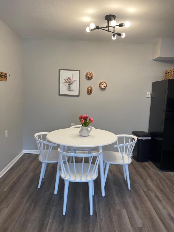 The Deannie Apt #6 - Simple And Homey 2Bd W/ Wifi Hamilton Zewnętrze zdjęcie