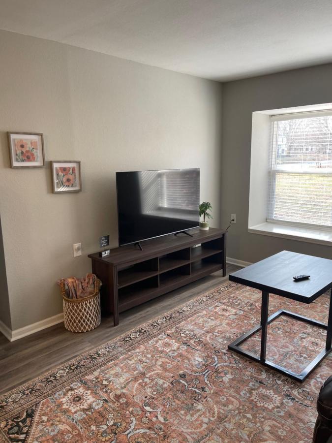The Deannie Apt #6 - Simple And Homey 2Bd W/ Wifi Hamilton Zewnętrze zdjęcie